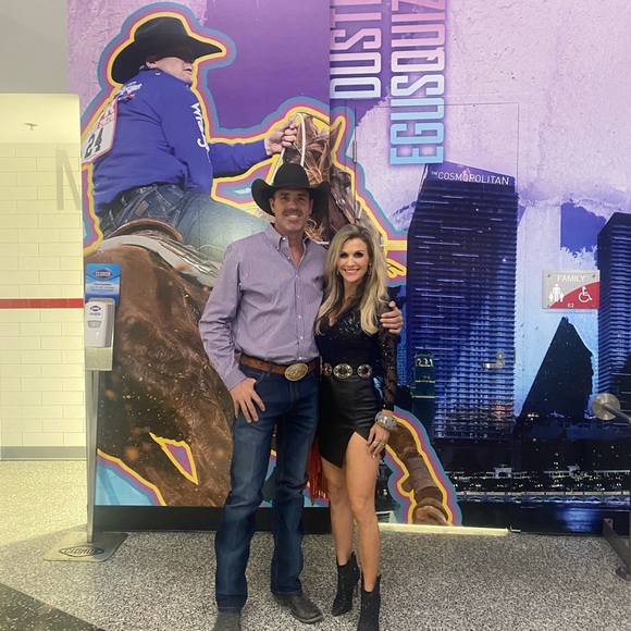 Great condition! Super cute! - Picture 4 of 4